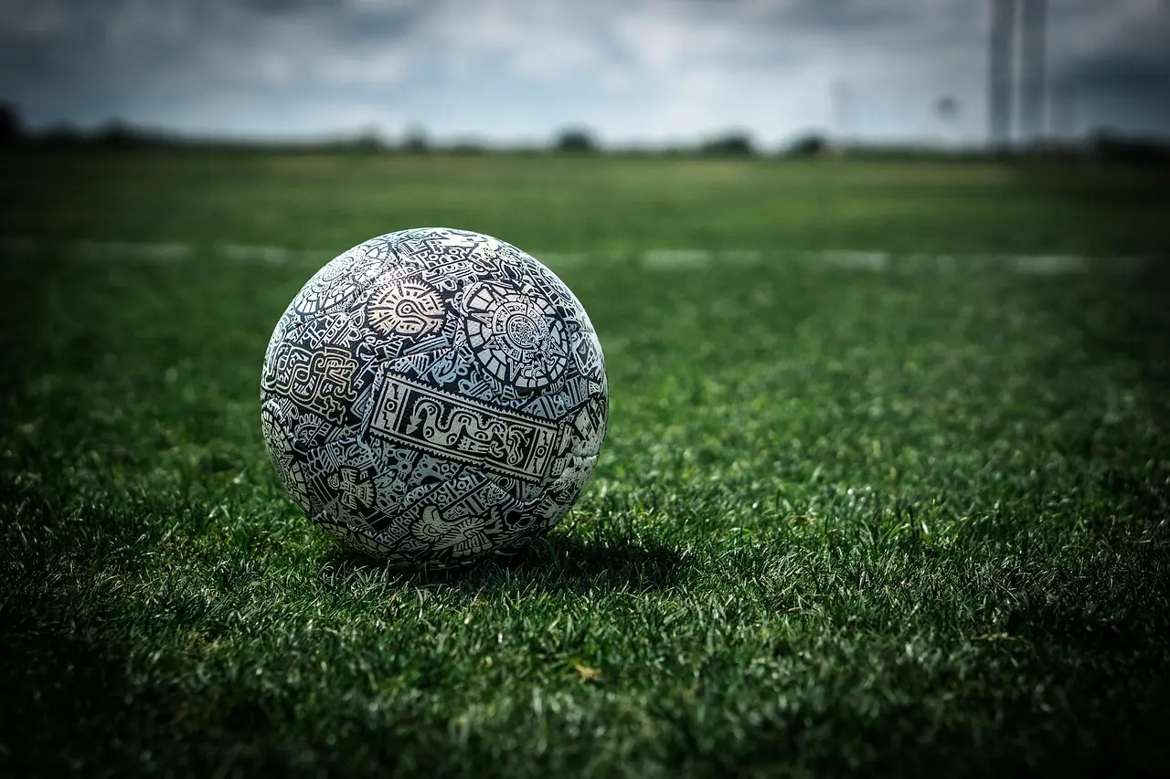Drama, røde kort og sene afgørelser – sådan forløb sjette runde i USL League One 2025